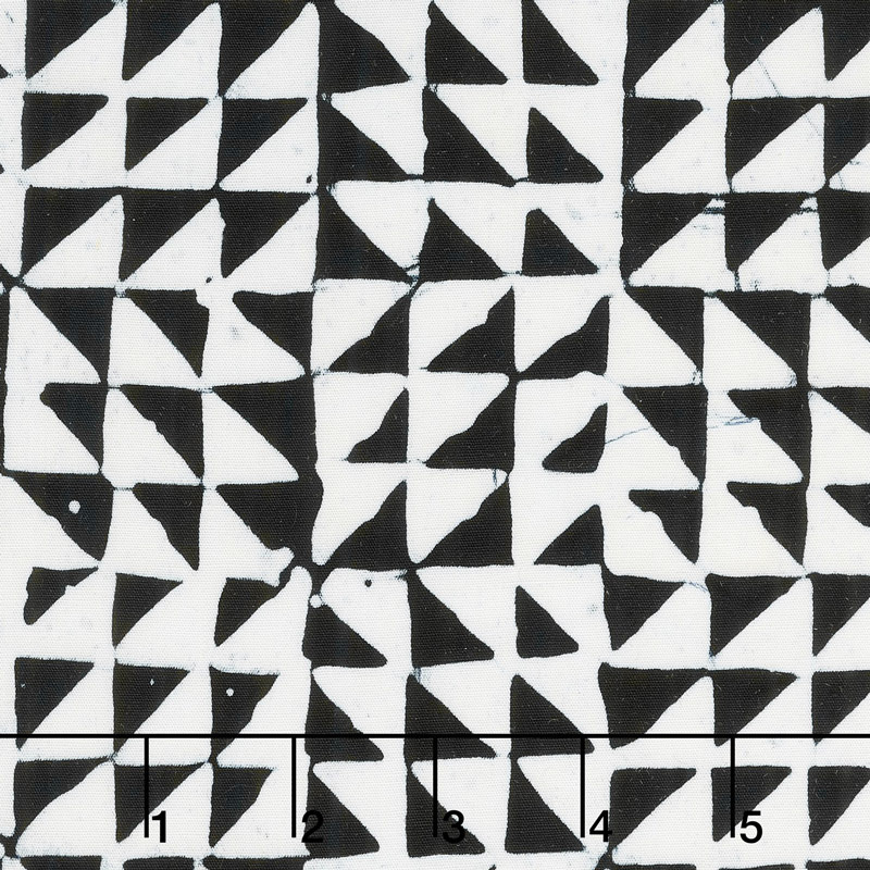 Salt N Pepper Batiks - Triangles Salt N Pepper Yardage