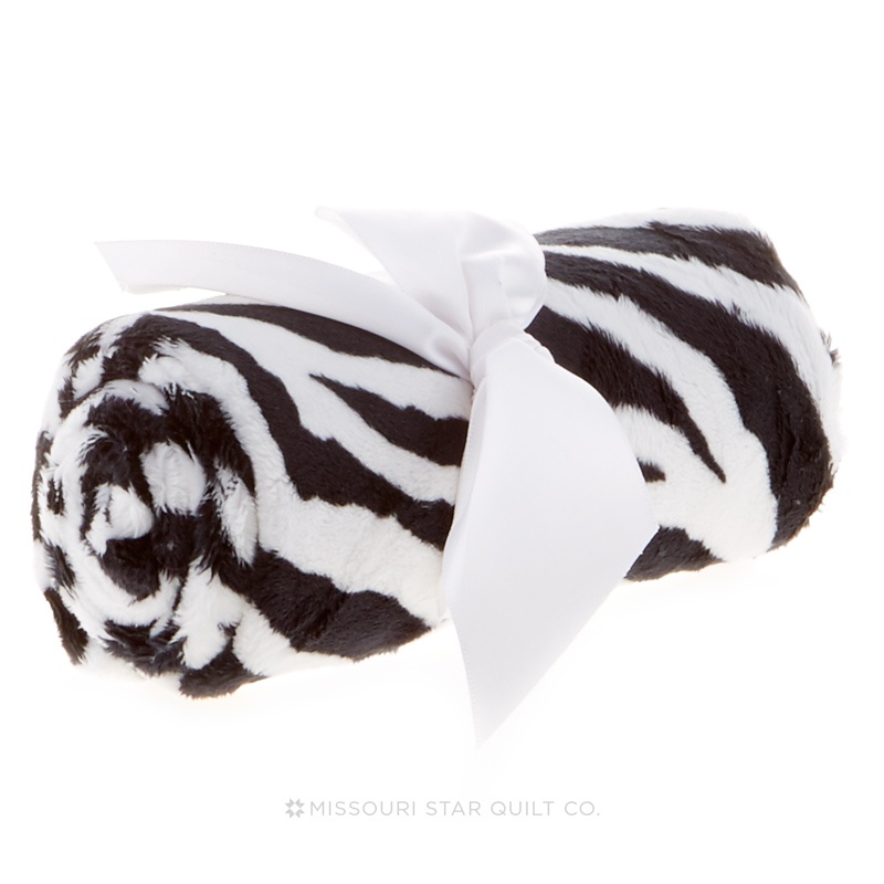 Cuddle Minky Scarf Kit - Soft Cuddle Zebra