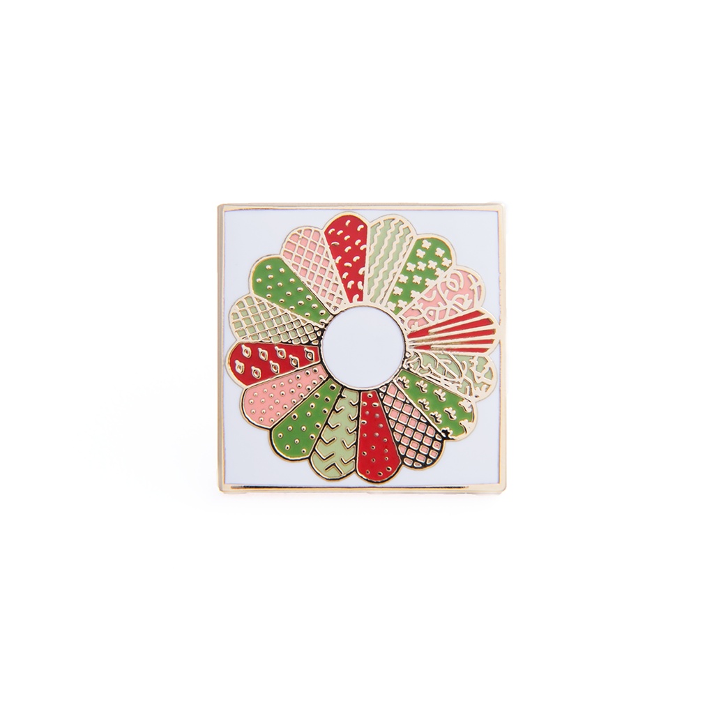 Dresden Plate Red & Green Pin by Pin Peddlers