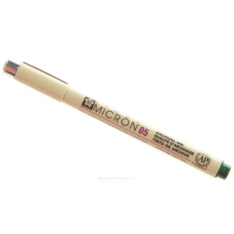 Pigma Micron 05 Pen .45mm Hunter Green