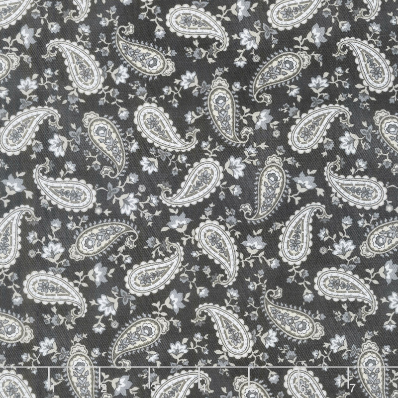 Mayfield - Antique Colorstory Paisley Pewter Yardage