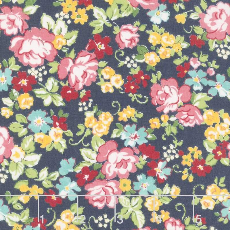 Regent Street Lawns 2018 - Hampton Court Navy Yardage