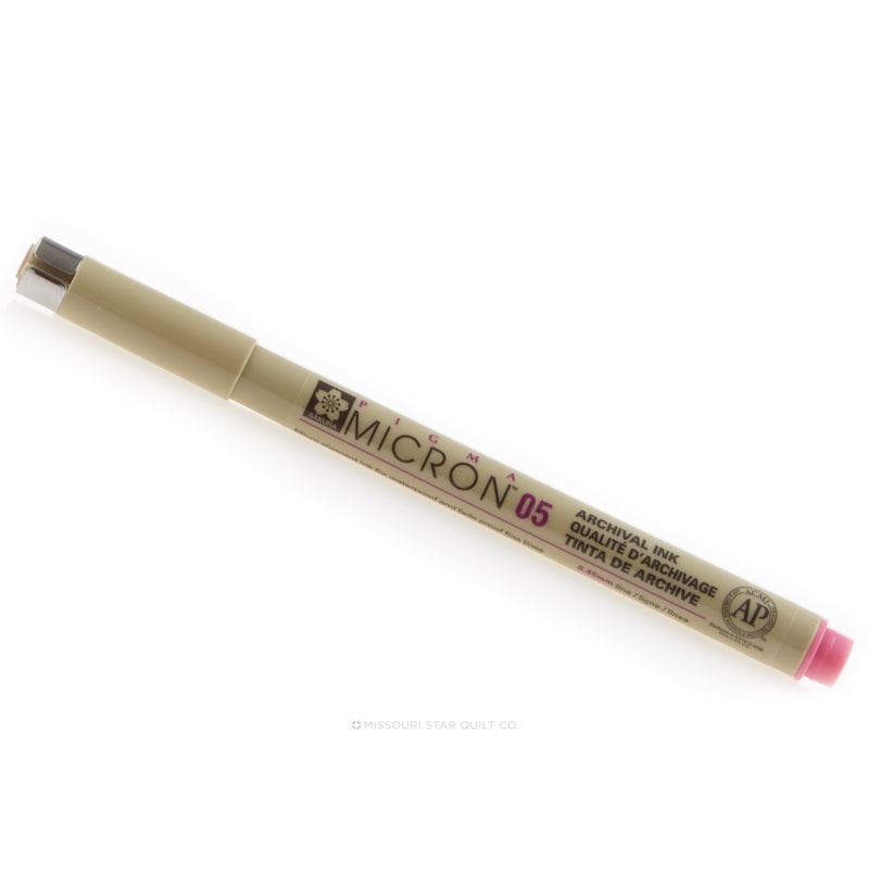 Pigma Micron 05 Pen .45mm Rose