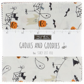 Stacy Iest HSU Ghouls /& Goodies Charm Pack 42 5-inch Squares Moda Fabrics 20680PP